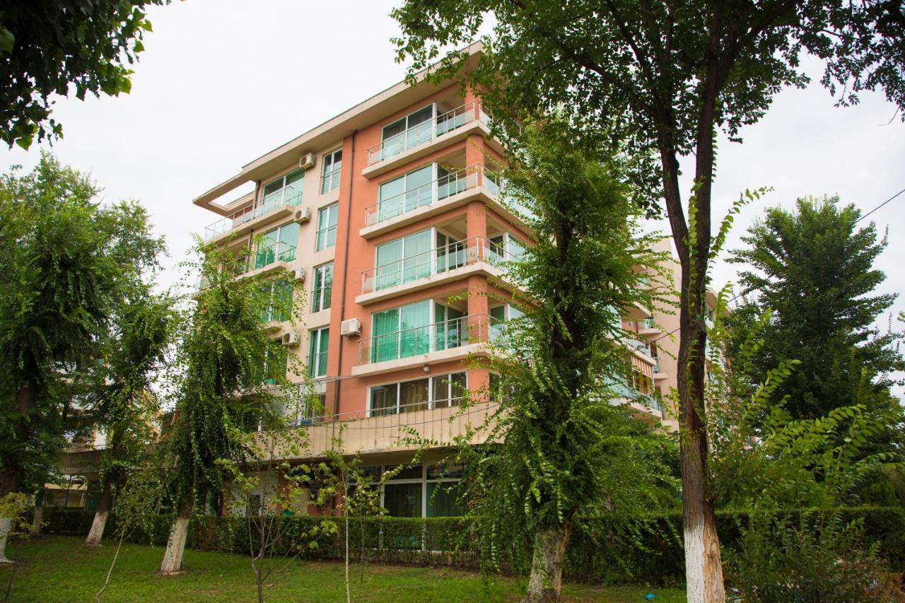 Apartament Mamaia Apartment ภายนอก รูปภาพ