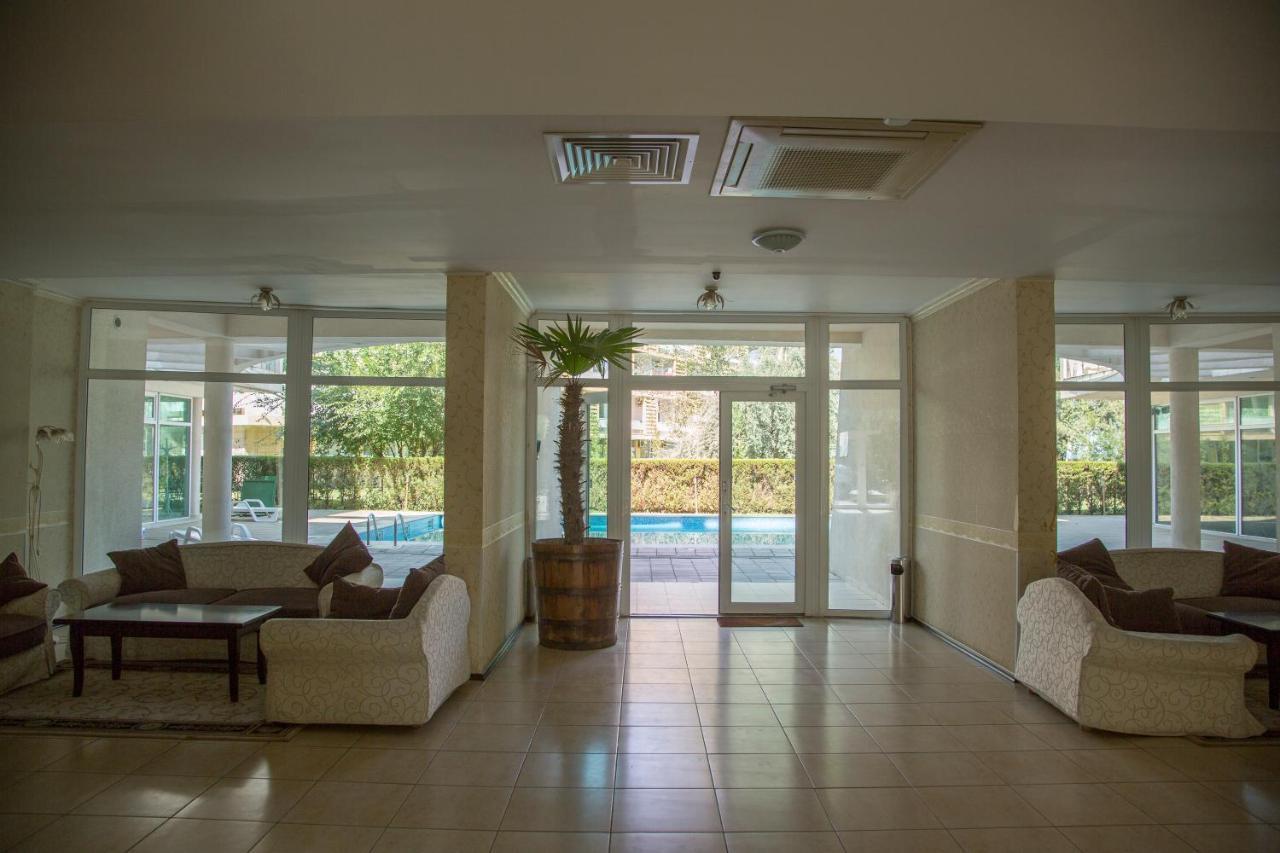 Apartament Mamaia Apartment ภายนอก รูปภาพ